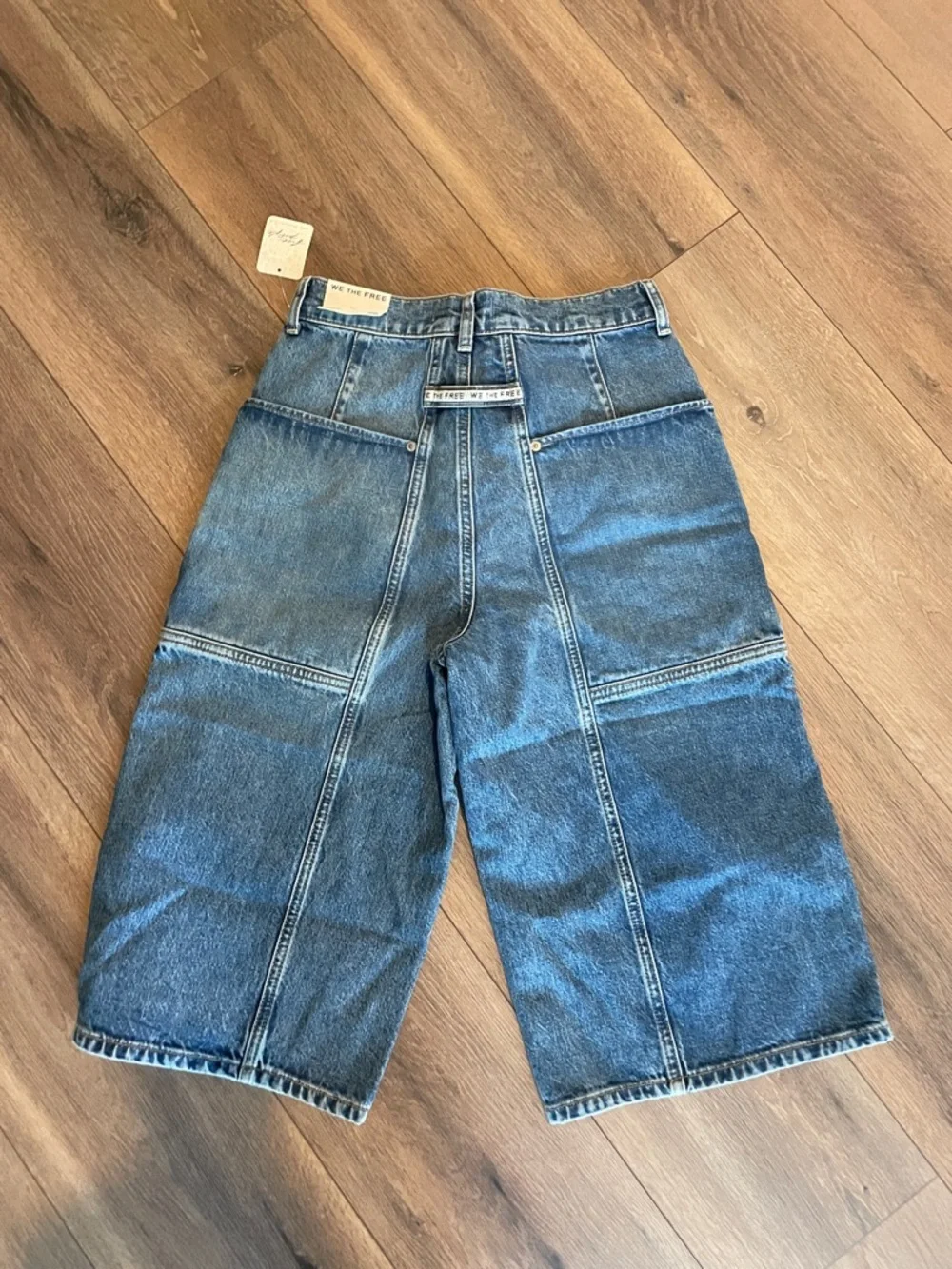 Free People Havasu Slouchy Crop Jeans- Size 26